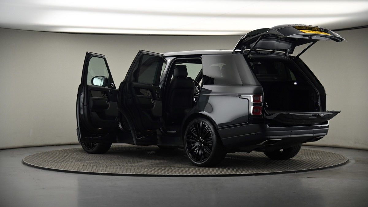 More views of Land Rover Range Rover
