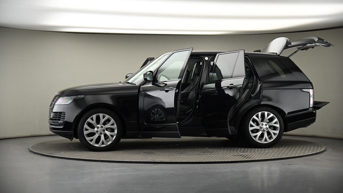 More views of Land Rover Range Rover