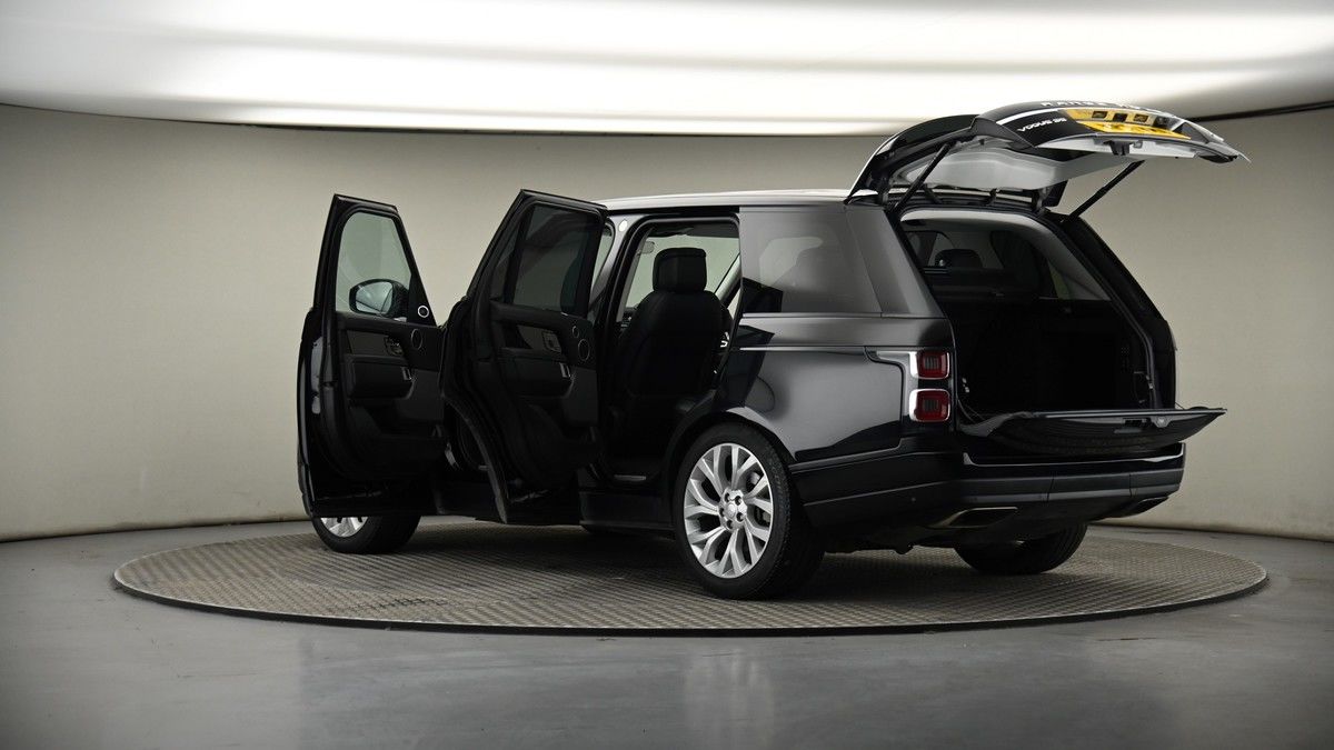 More views of Land Rover Range Rover