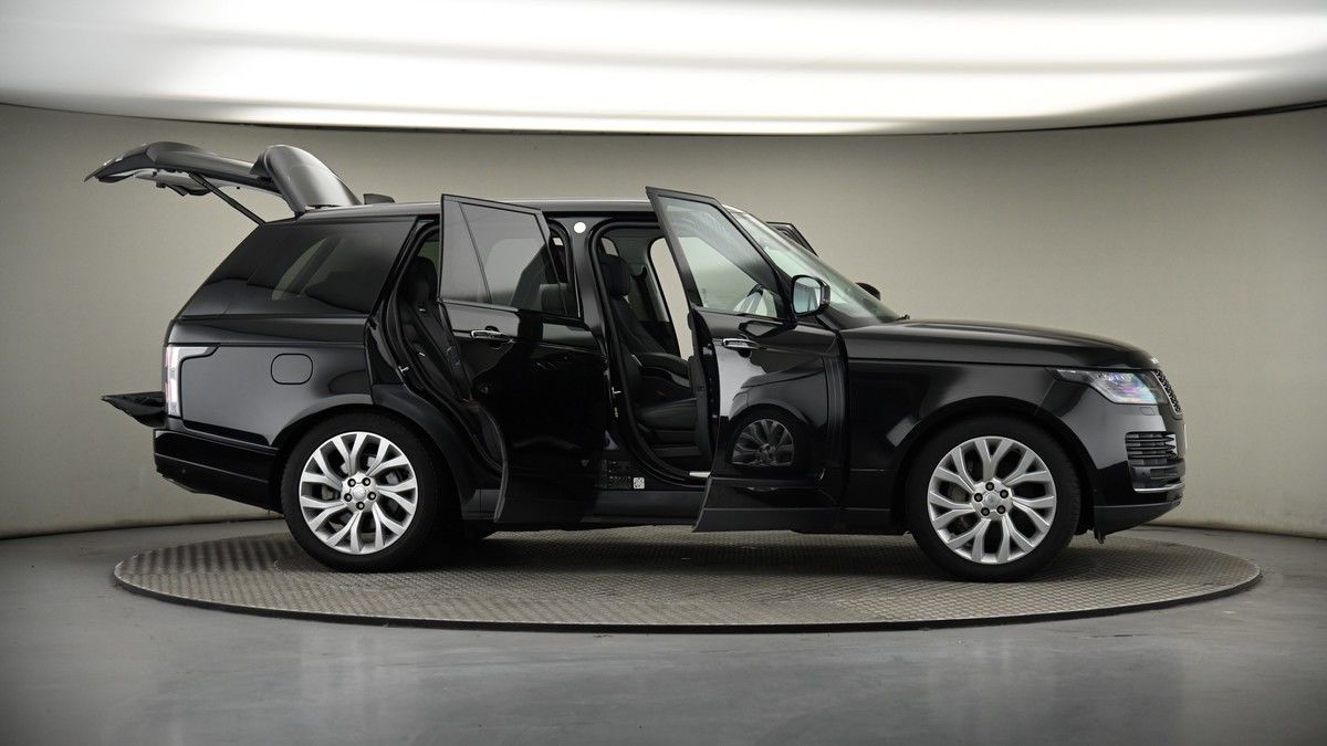 More views of Land Rover Range Rover