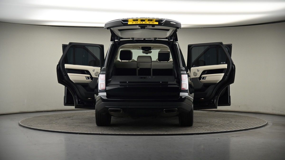 More views of Land Rover Range Rover