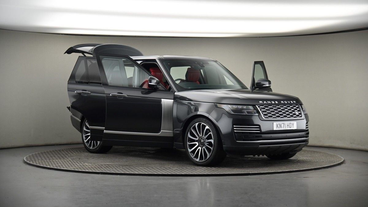 More views of Land Rover Range Rover