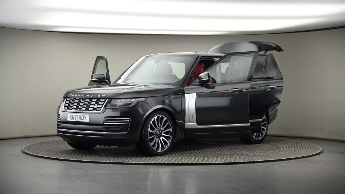 More views of Land Rover Range Rover