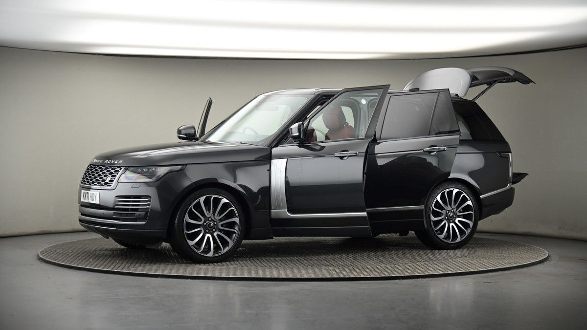 More views of Land Rover Range Rover