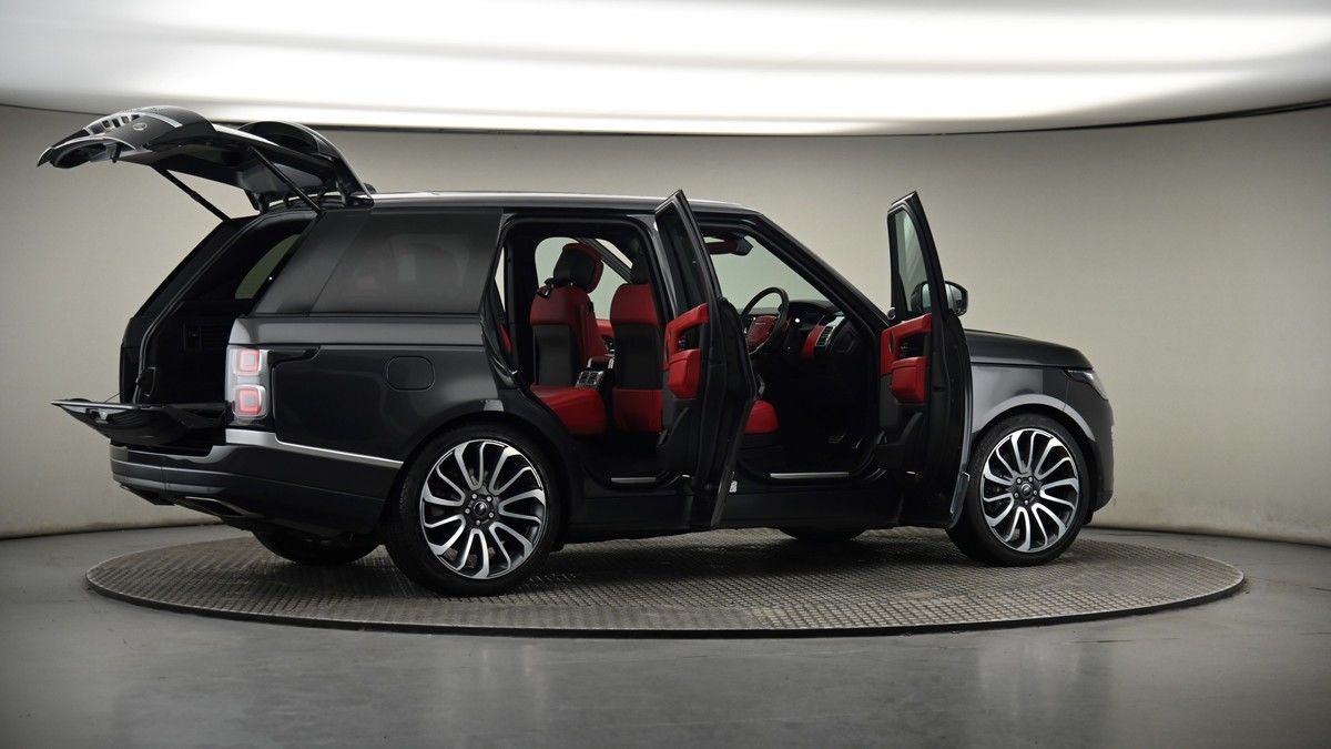 More views of Land Rover Range Rover