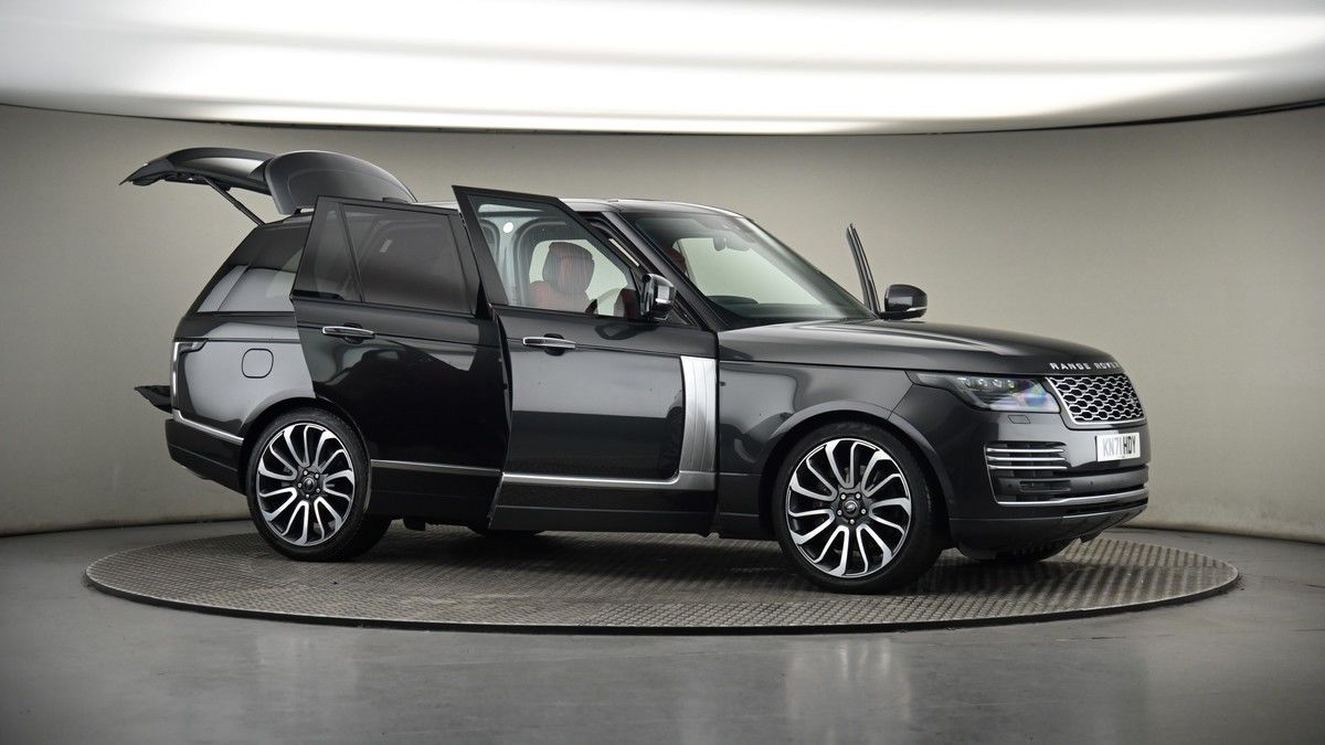More views of Land Rover Range Rover