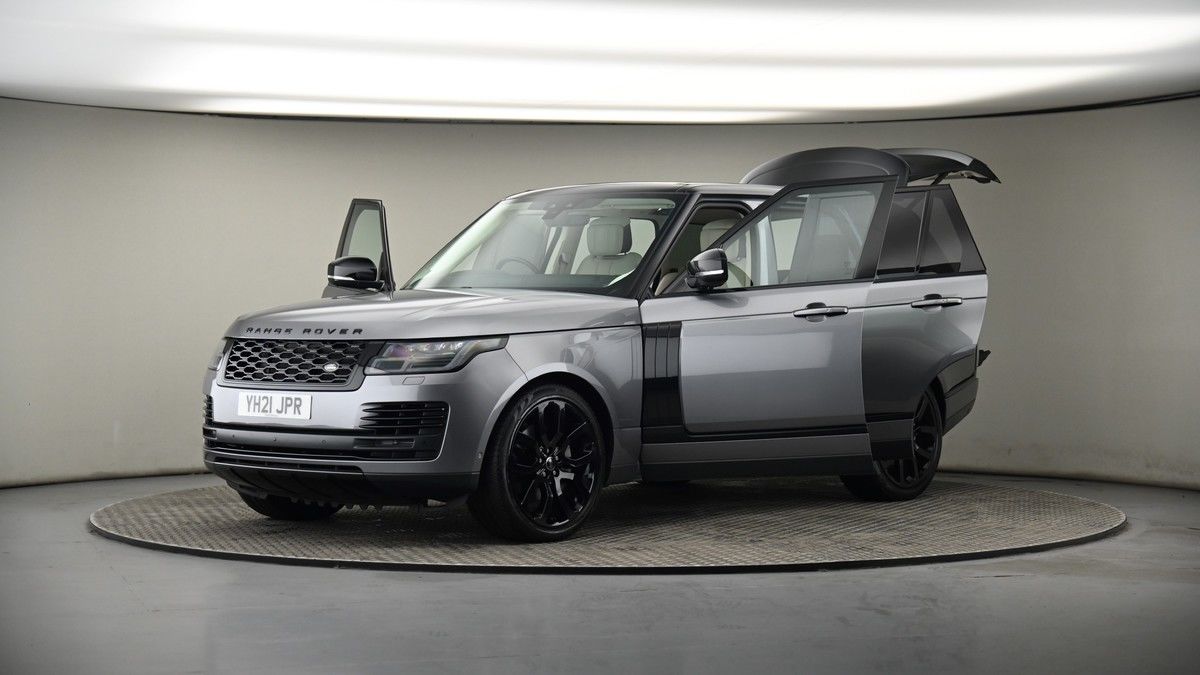 More views of Land Rover Range Rover