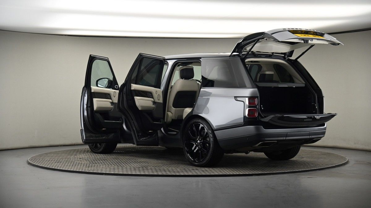 More views of Land Rover Range Rover