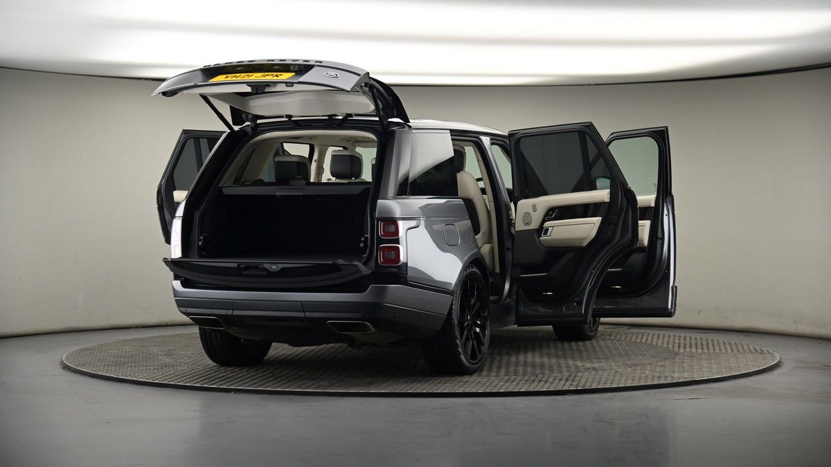 More views of Land Rover Range Rover