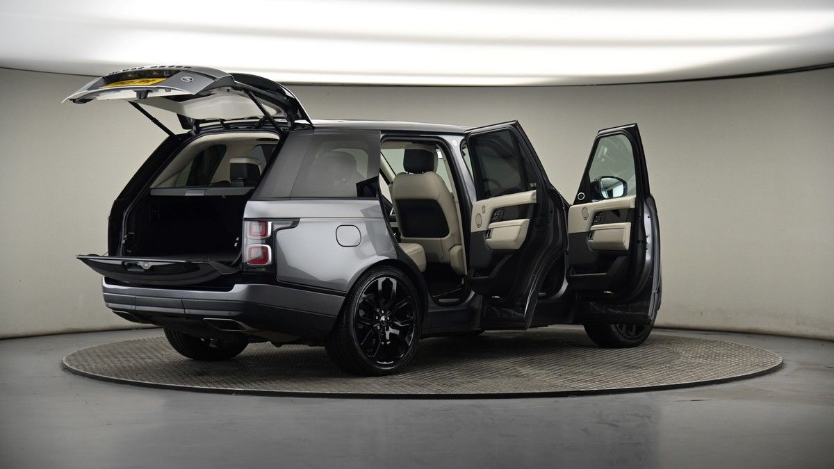 More views of Land Rover Range Rover