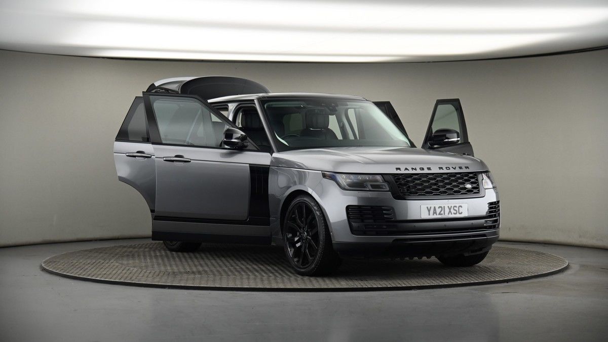 More views of Land Rover Range Rover