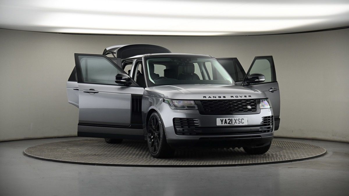 More views of Land Rover Range Rover