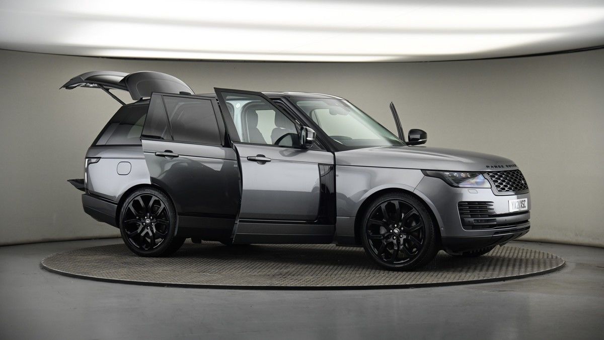 More views of Land Rover Range Rover