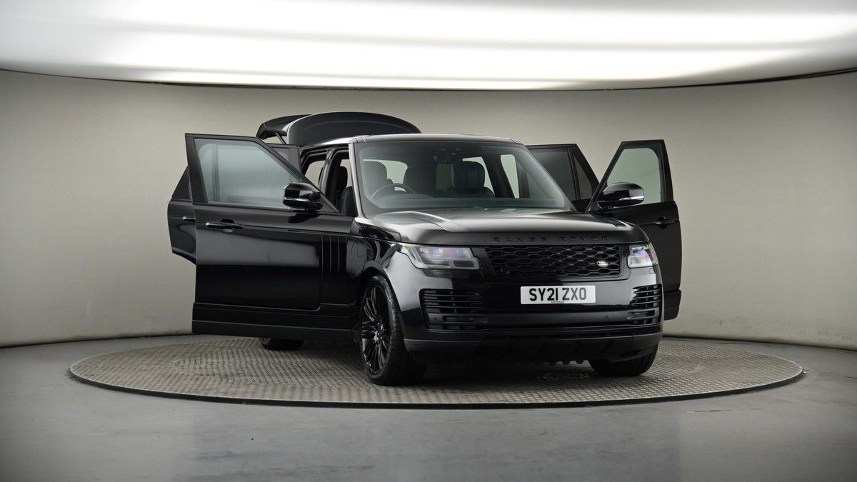 More views of Land Rover Range Rover