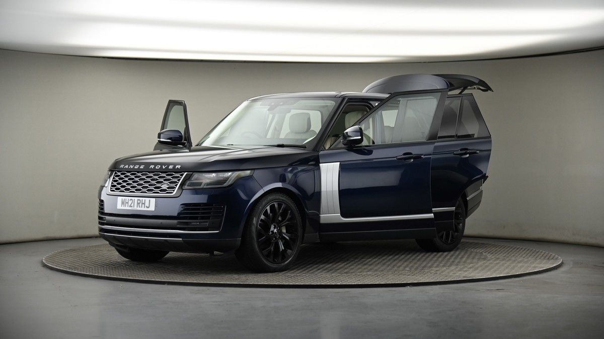More views of Land Rover Range Rover