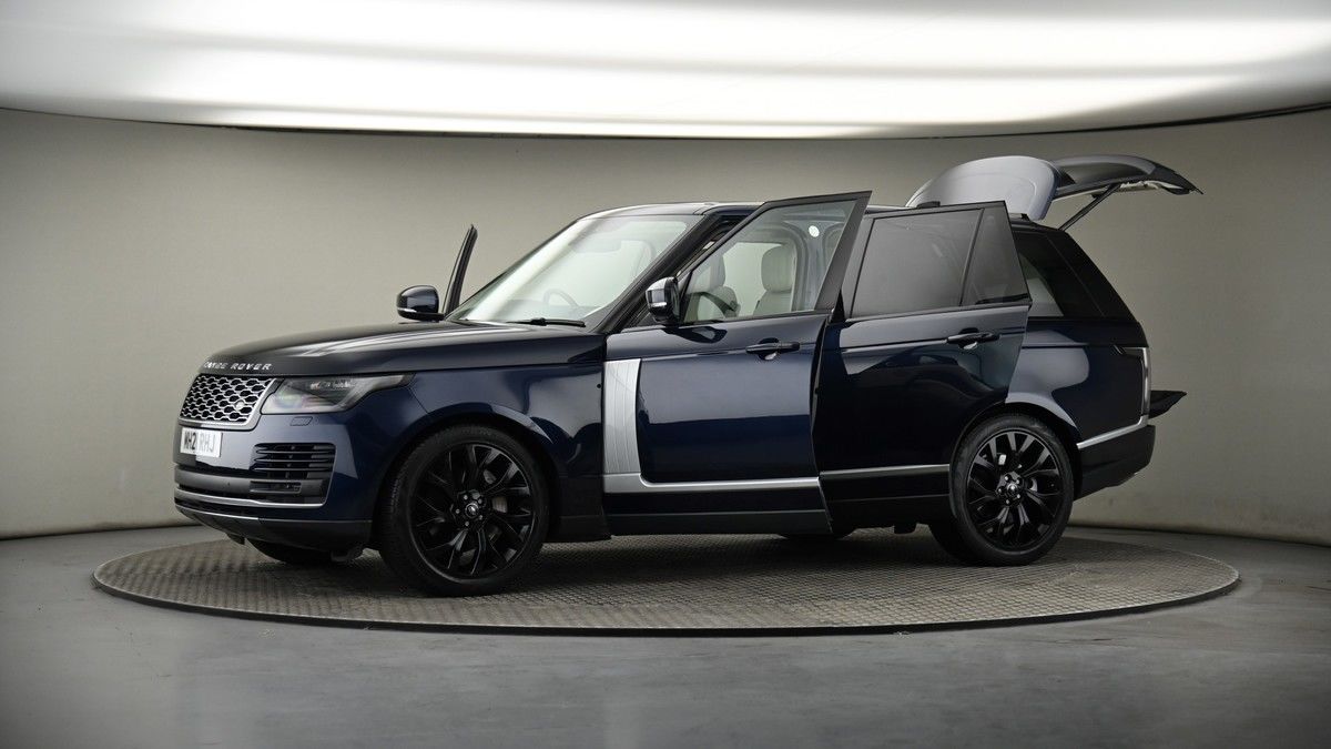 More views of Land Rover Range Rover