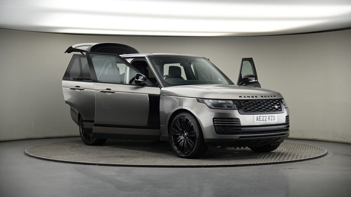 More views of Land Rover Range Rover