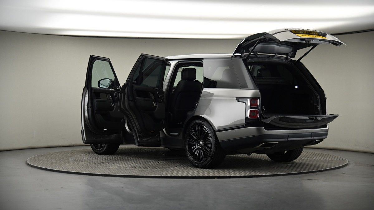 More views of Land Rover Range Rover