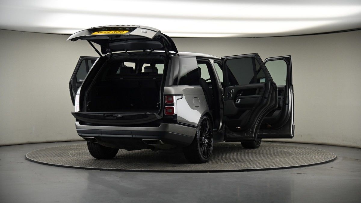 More views of Land Rover Range Rover