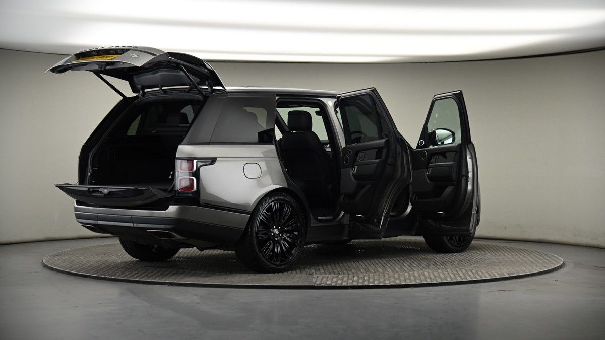 More views of Land Rover Range Rover