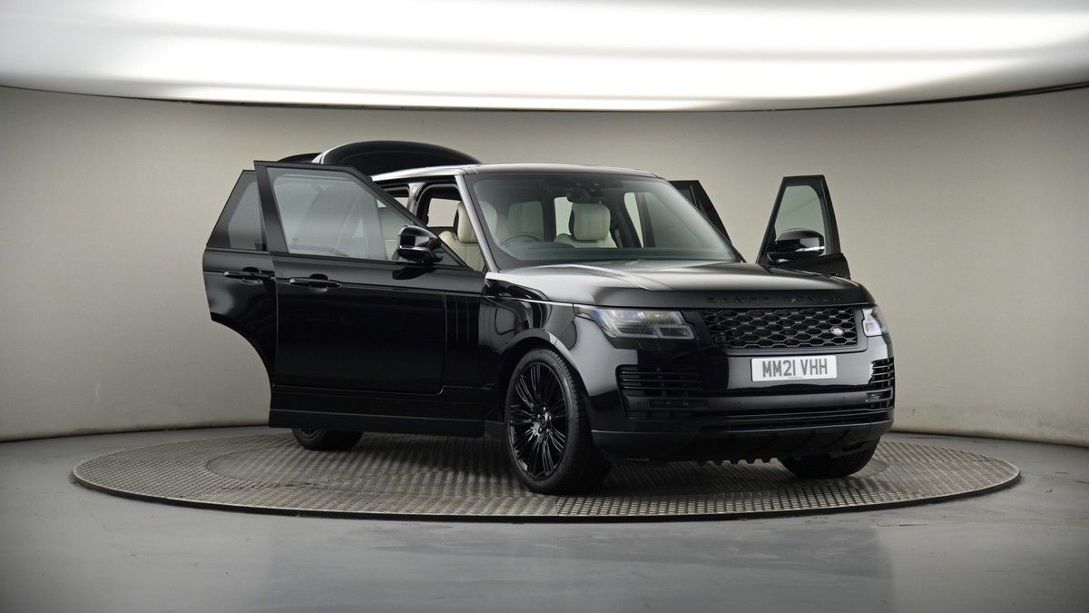 More views of Land Rover Range Rover