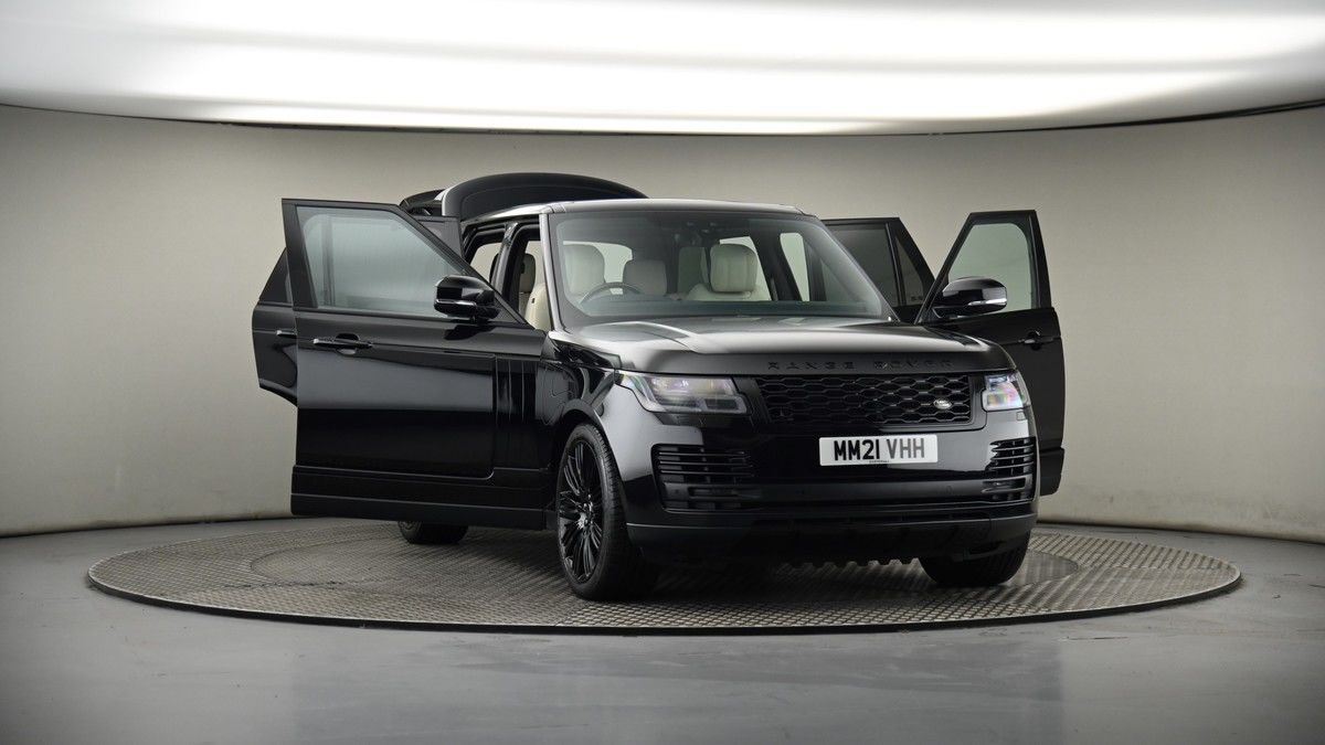 More views of Land Rover Range Rover