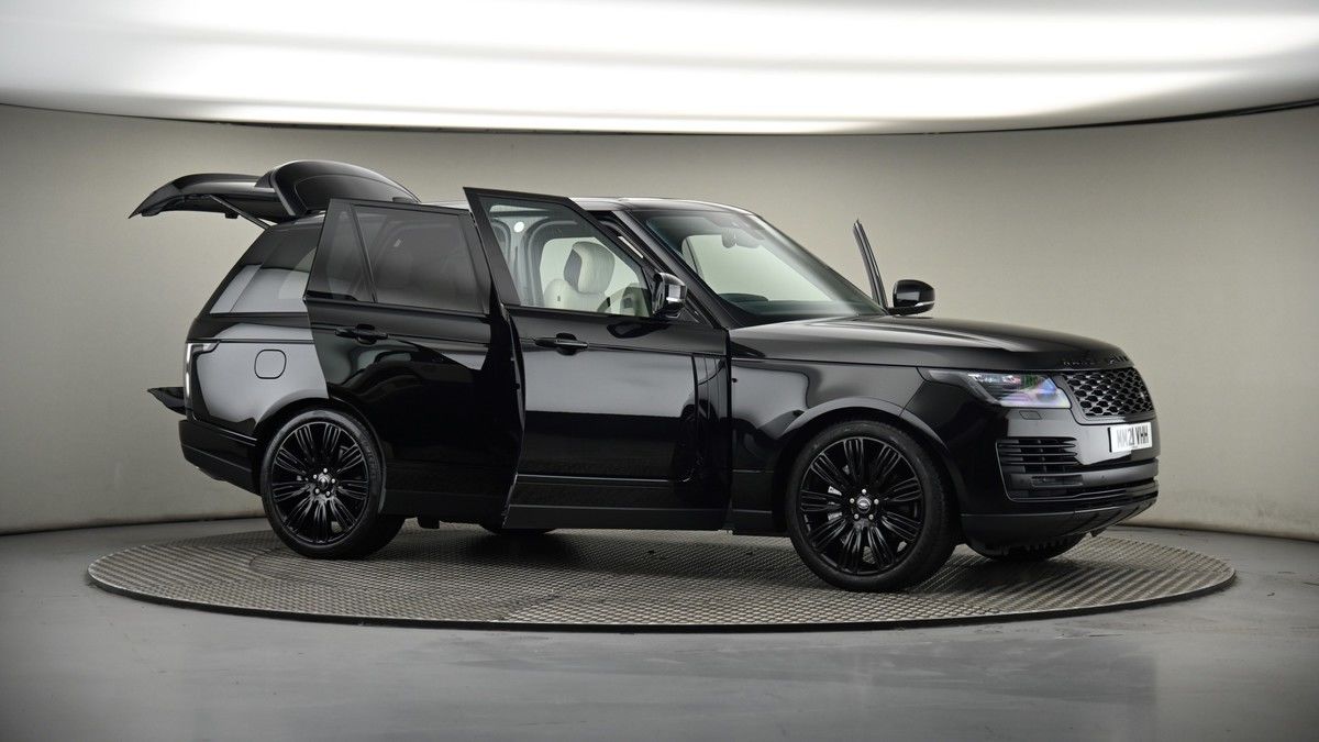 More views of Land Rover Range Rover