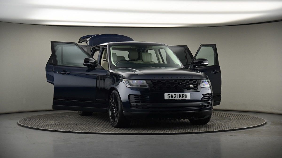 More views of Land Rover Range Rover