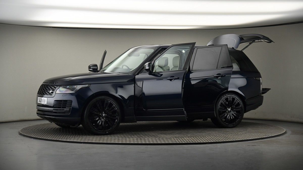 More views of Land Rover Range Rover