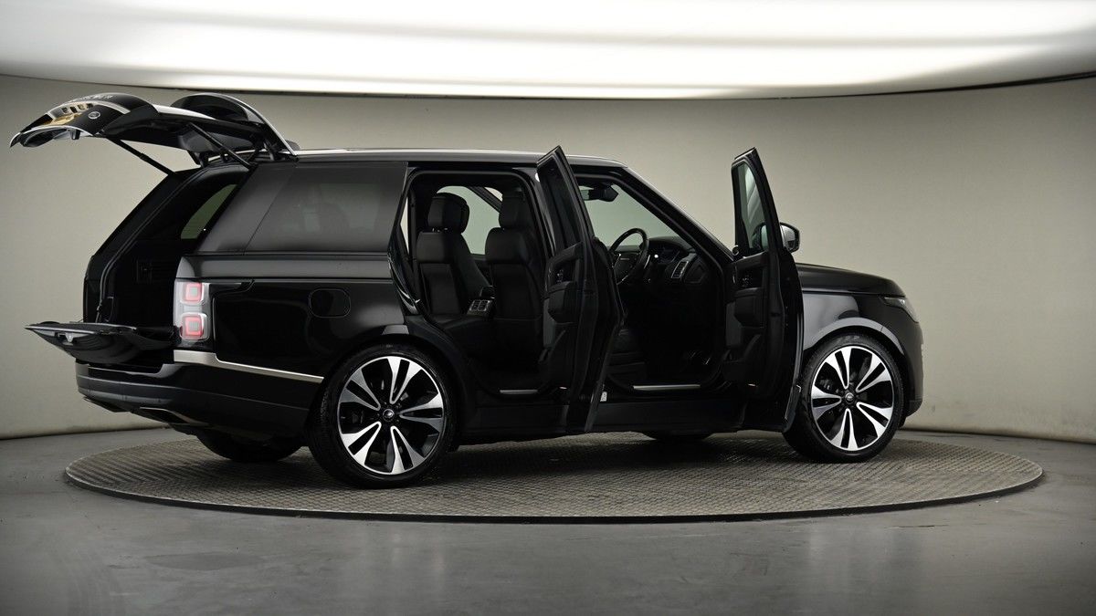 More views of Land Rover Range Rover