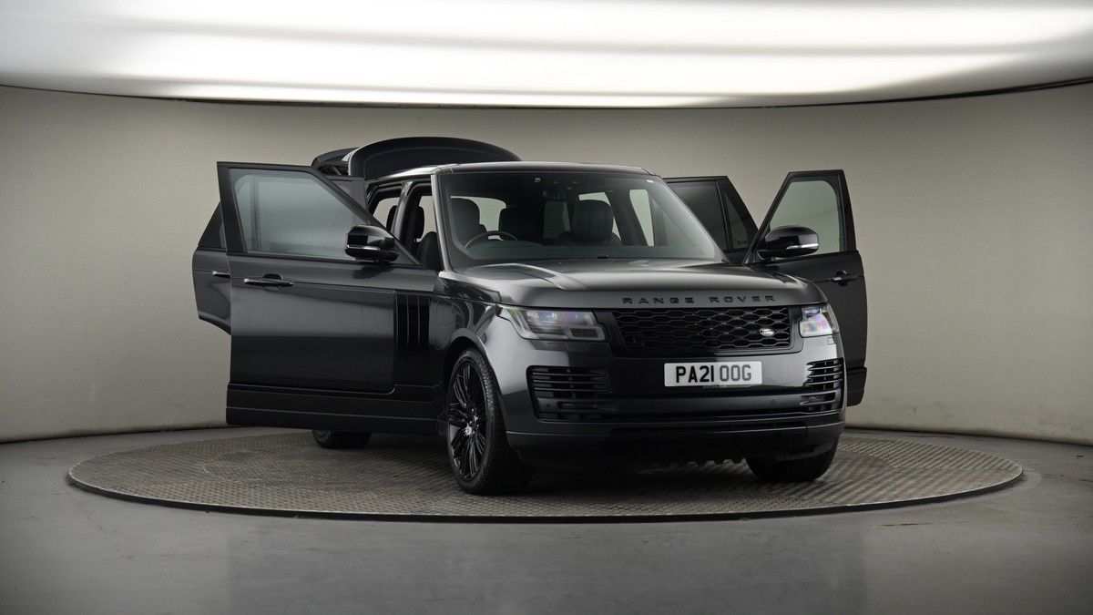More views of Land Rover Range Rover