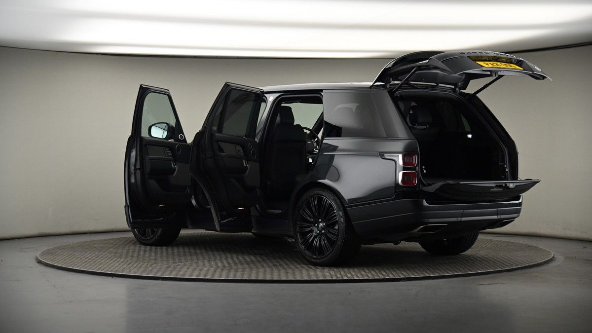 More views of Land Rover Range Rover