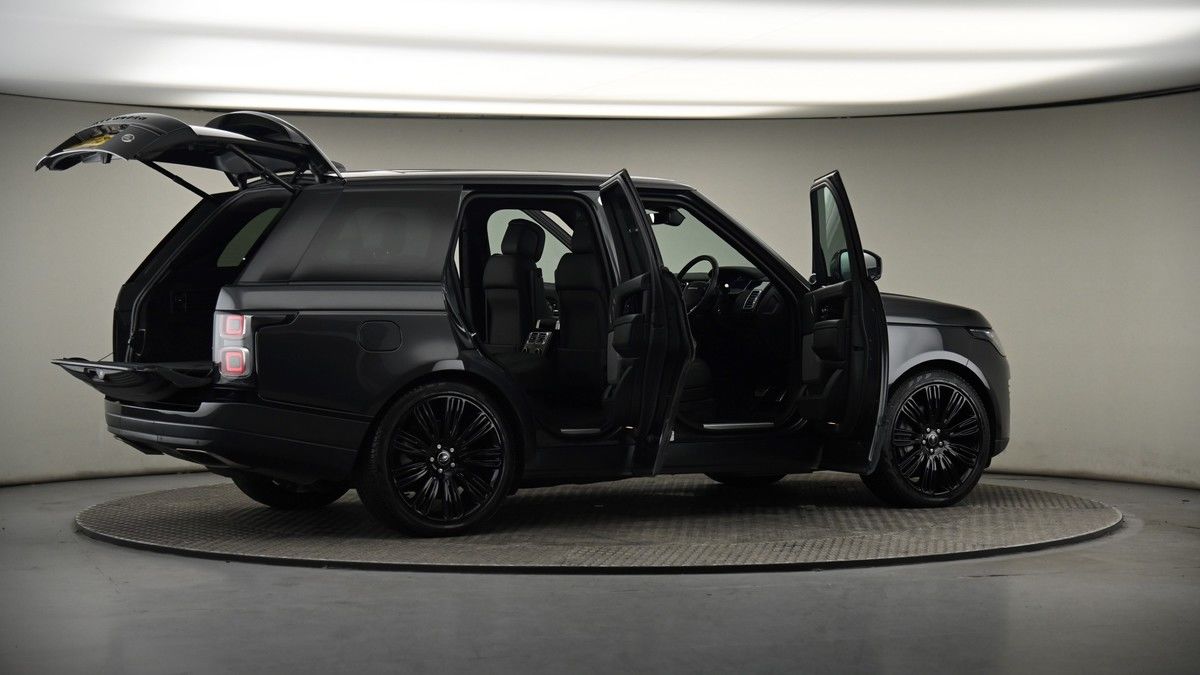 More views of Land Rover Range Rover