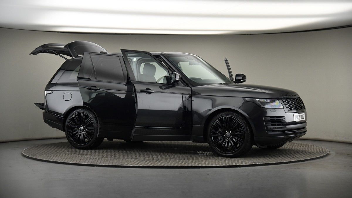 More views of Land Rover Range Rover
