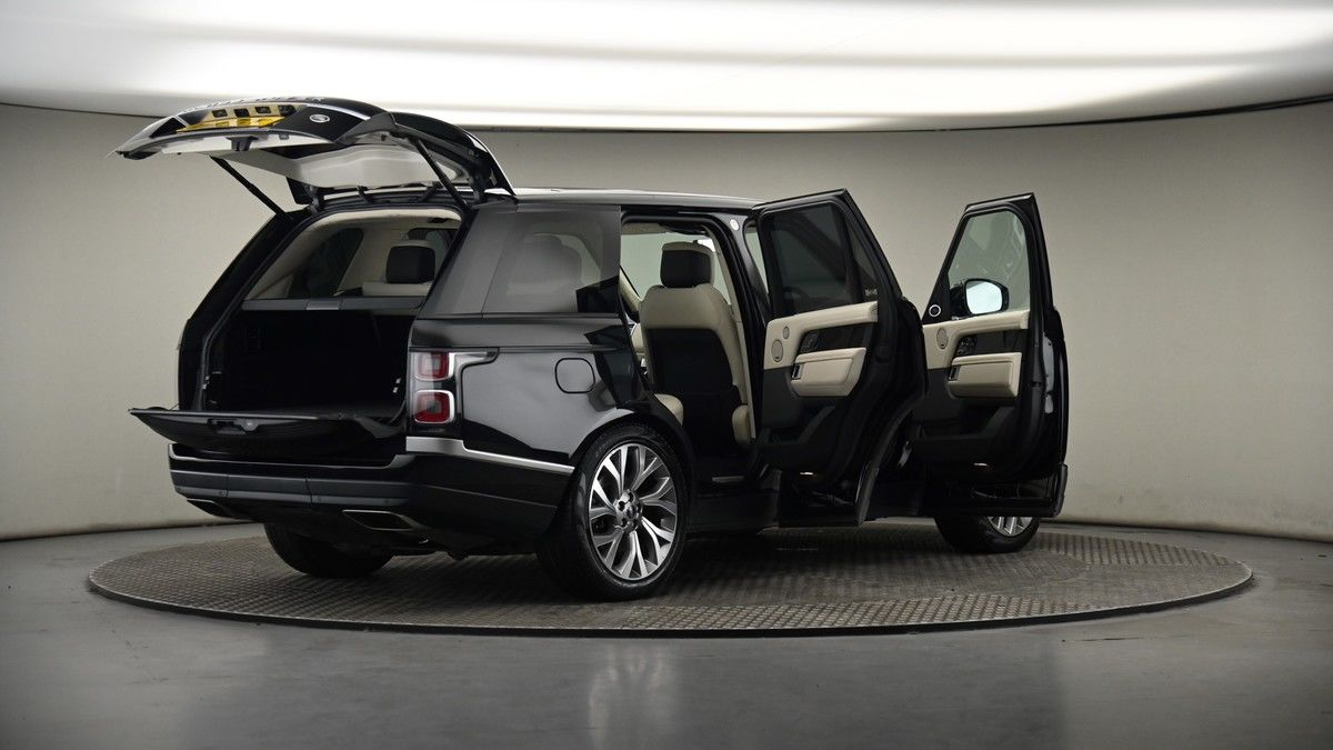 More views of Land Rover Range Rover
