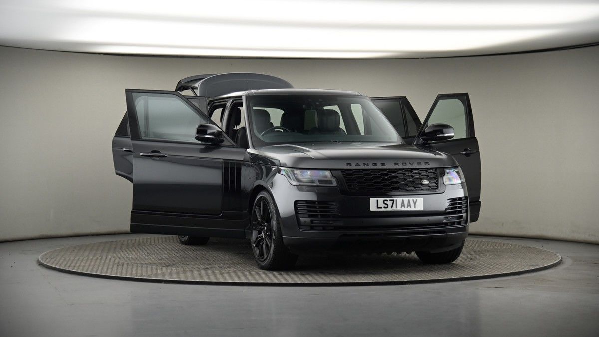 More views of Land Rover Range Rover