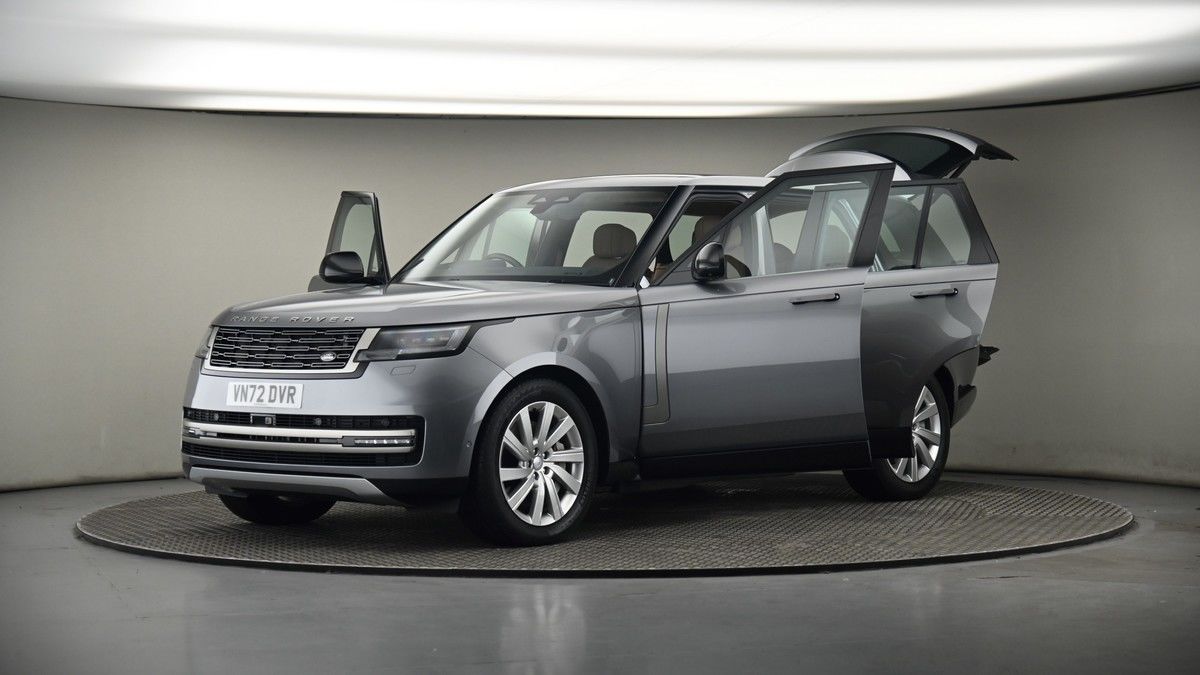 More views of Land Rover Range Rover