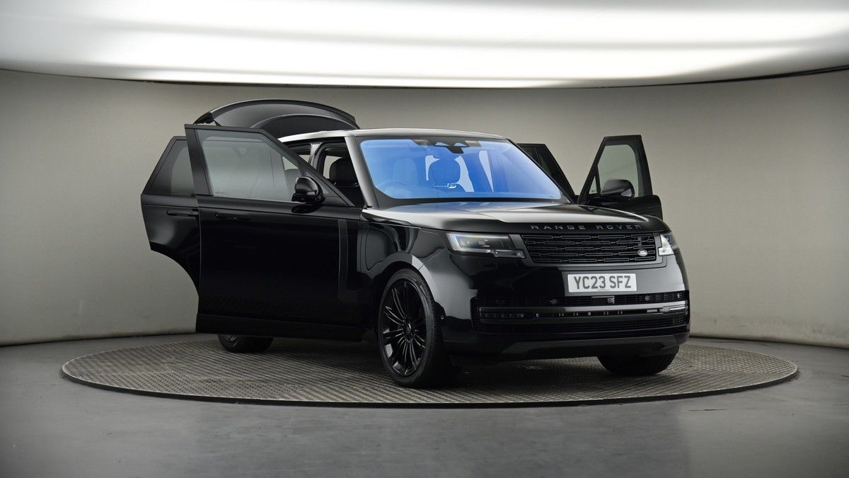 More views of Land Rover Range Rover