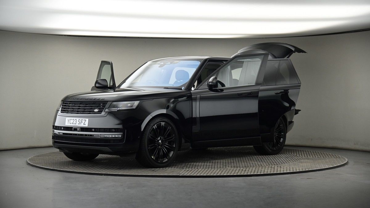 More views of Land Rover Range Rover