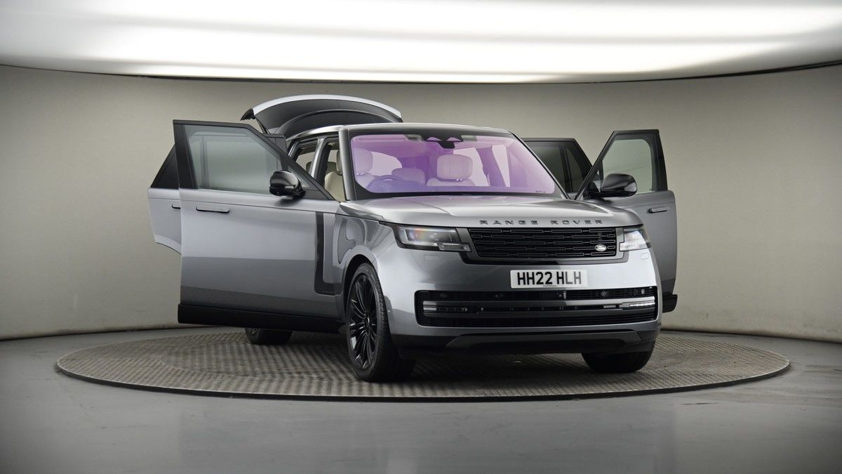 More views of Land Rover Range Rover