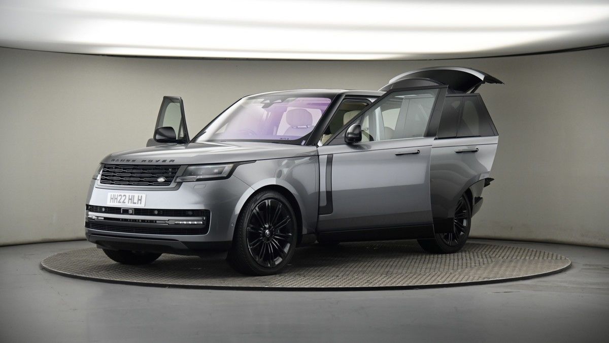 More views of Land Rover Range Rover