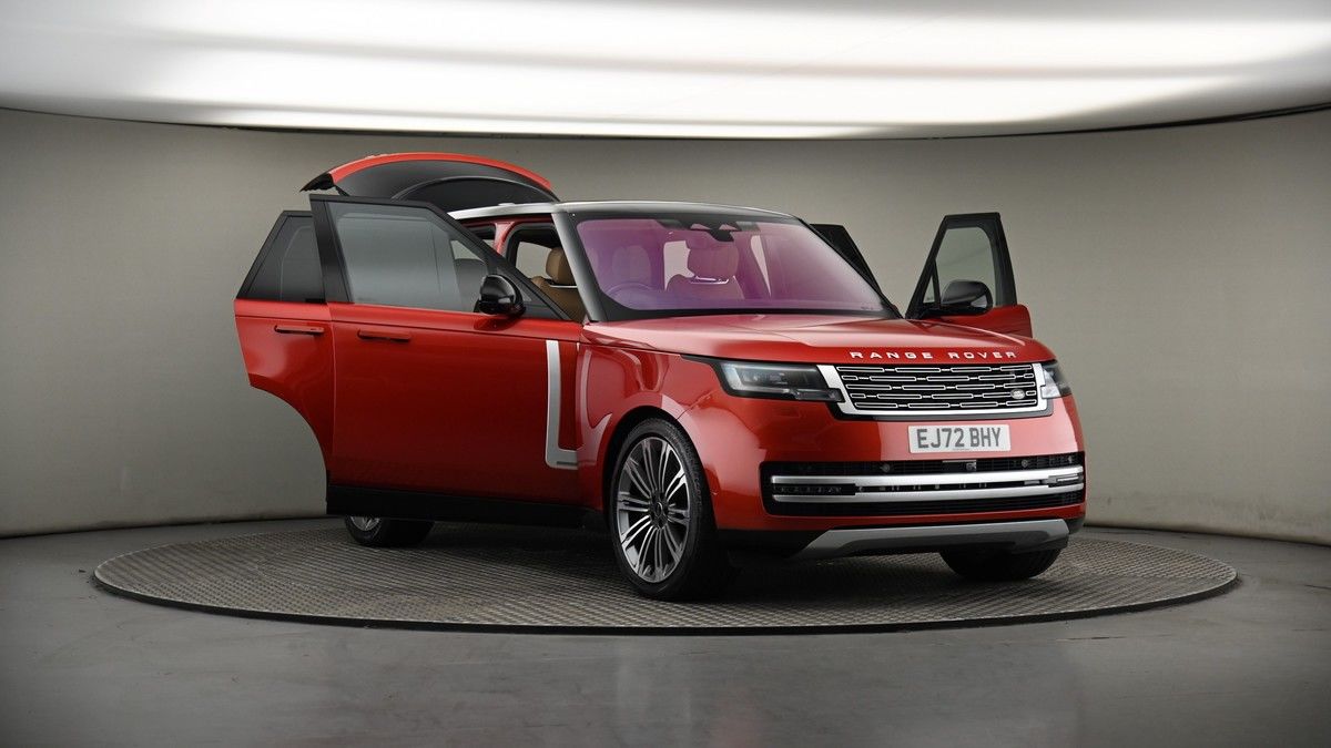 More views of Land Rover Range Rover