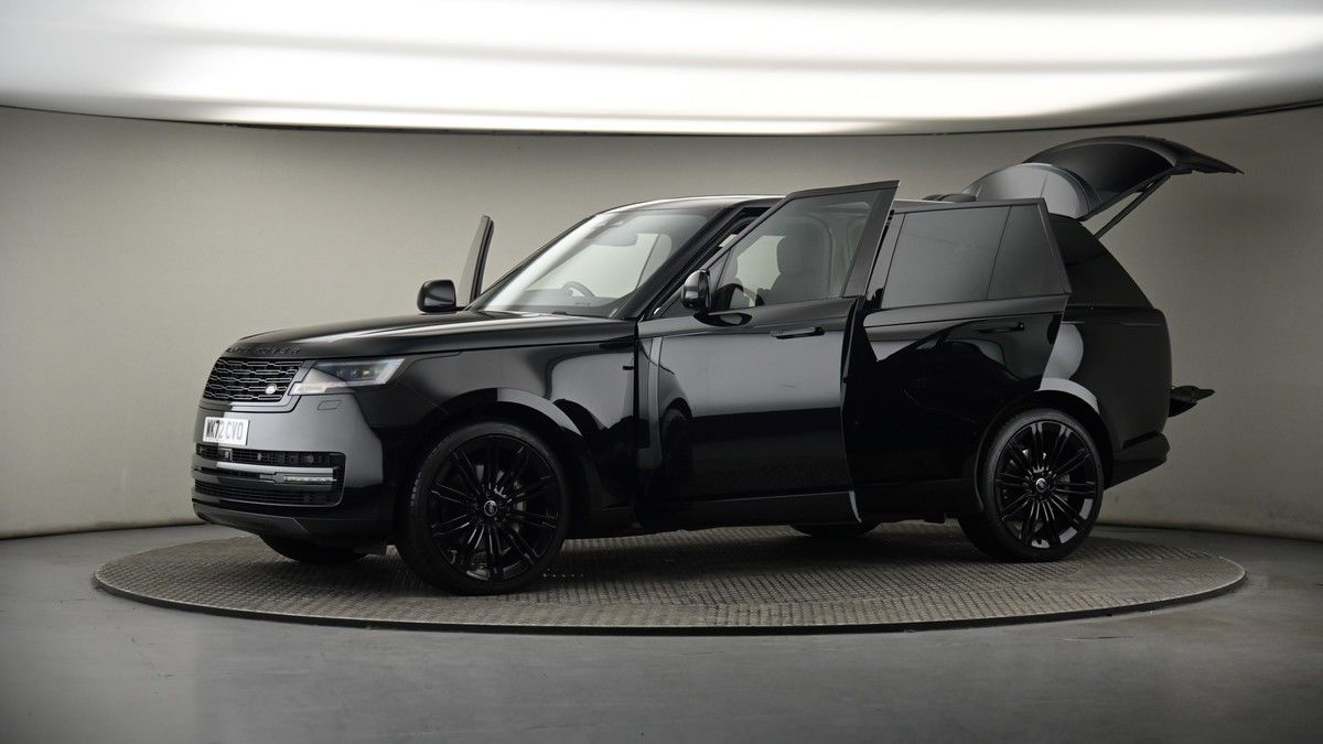 More views of Land Rover Range Rover