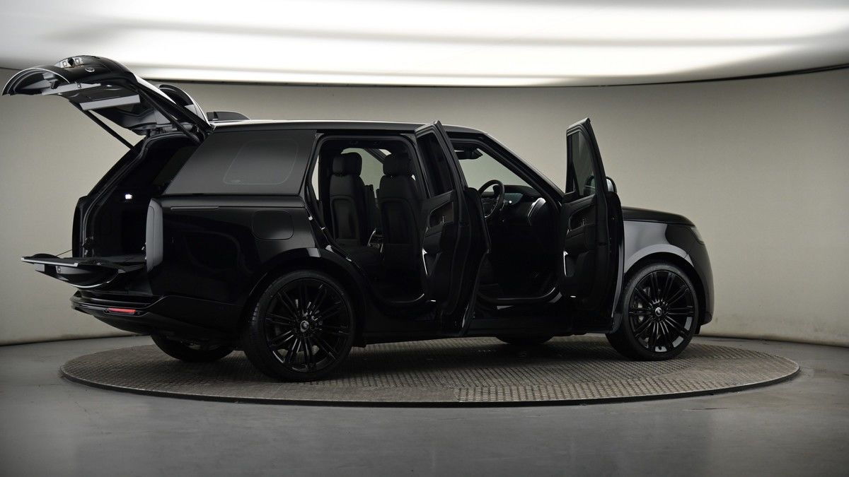 More views of Land Rover Range Rover