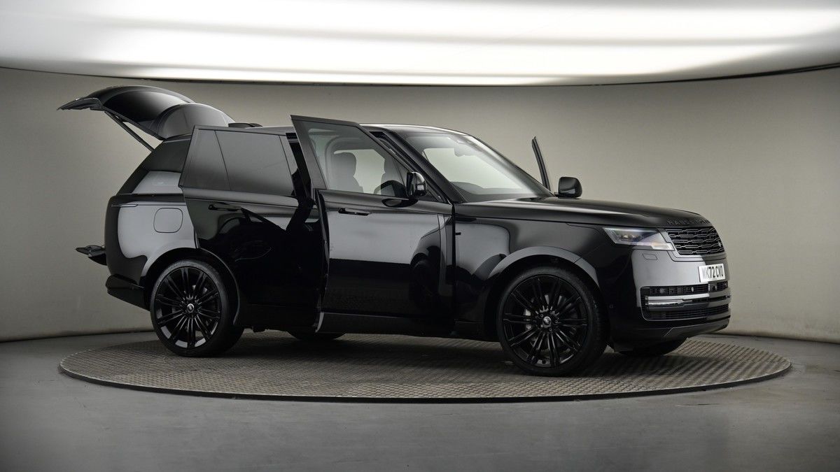 More views of Land Rover Range Rover