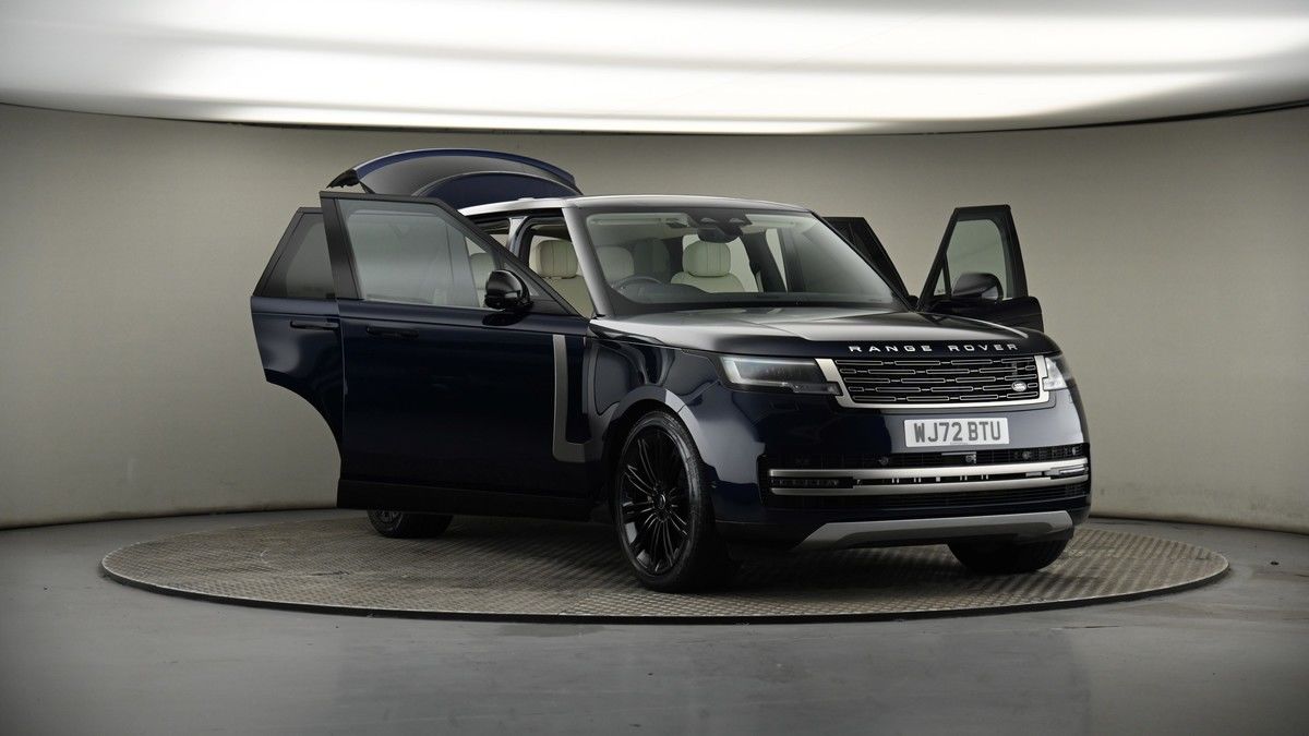 More views of Land Rover Range Rover