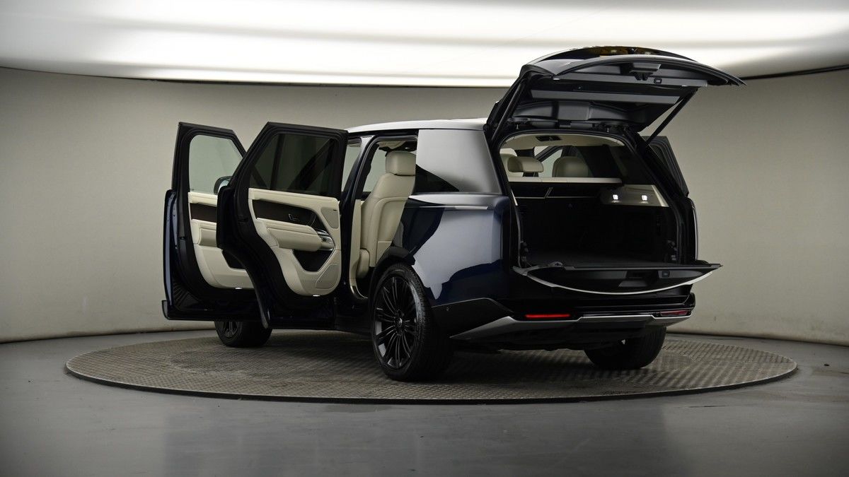 Land Rover Range Rover Image 8