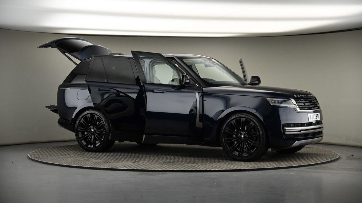 More views of Land Rover Range Rover