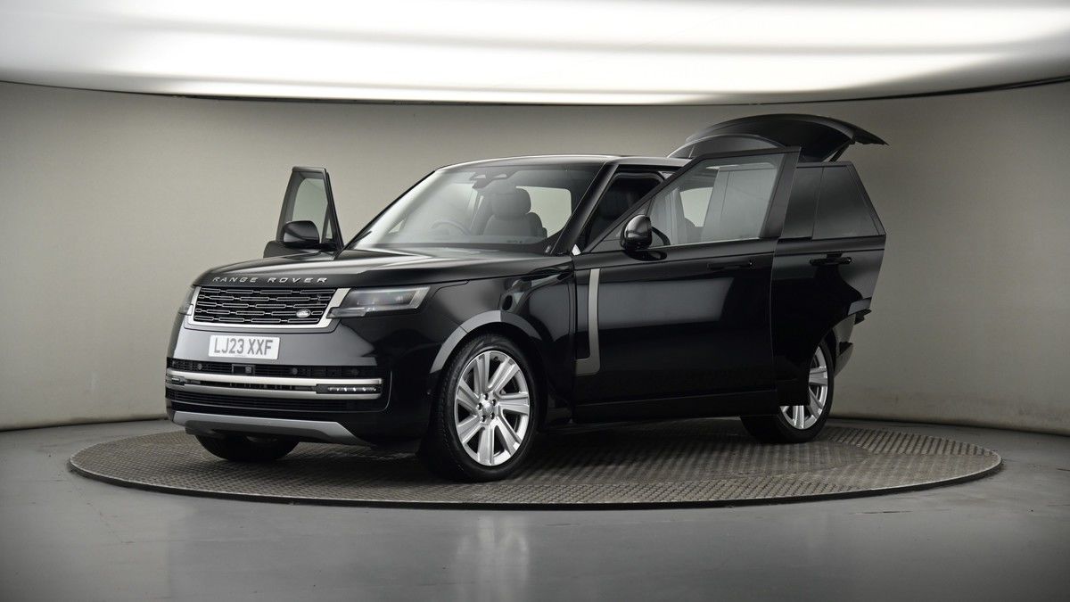 More views of Land Rover Range Rover