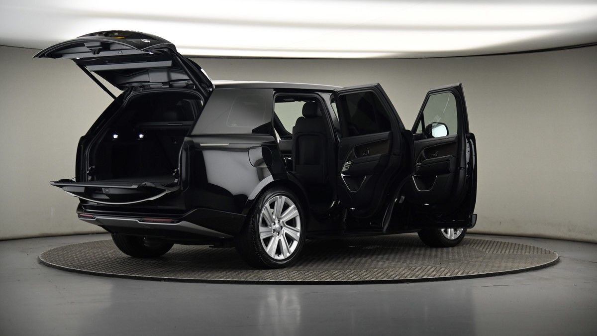 More views of Land Rover Range Rover